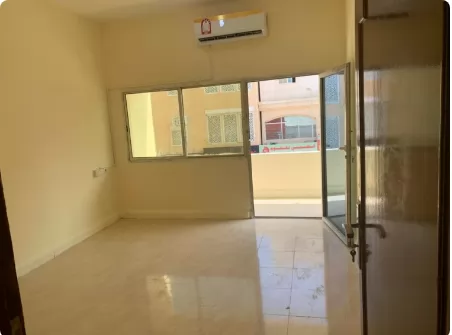 Wohn Klaar eigendom 3 Schlafzimmer U/F Wohnung  zu vermieten in Doha #7436 - 1  image 